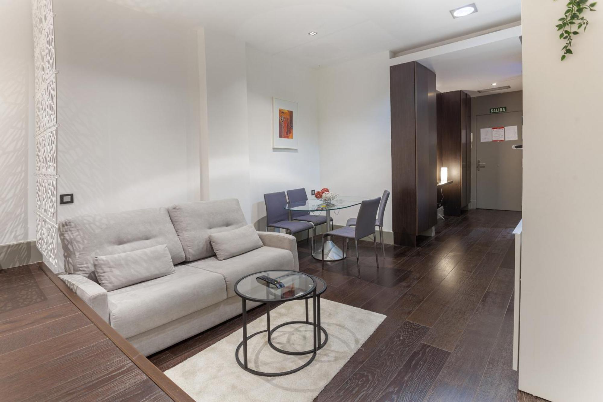Apartamento Cibeles Studio En Madryt Zewnętrze zdjęcie